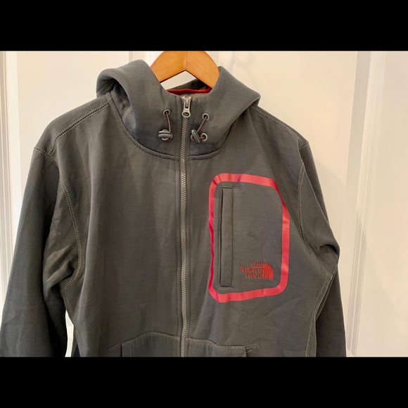 Men’s North Face zip up hoodie - Picture 2 of 6